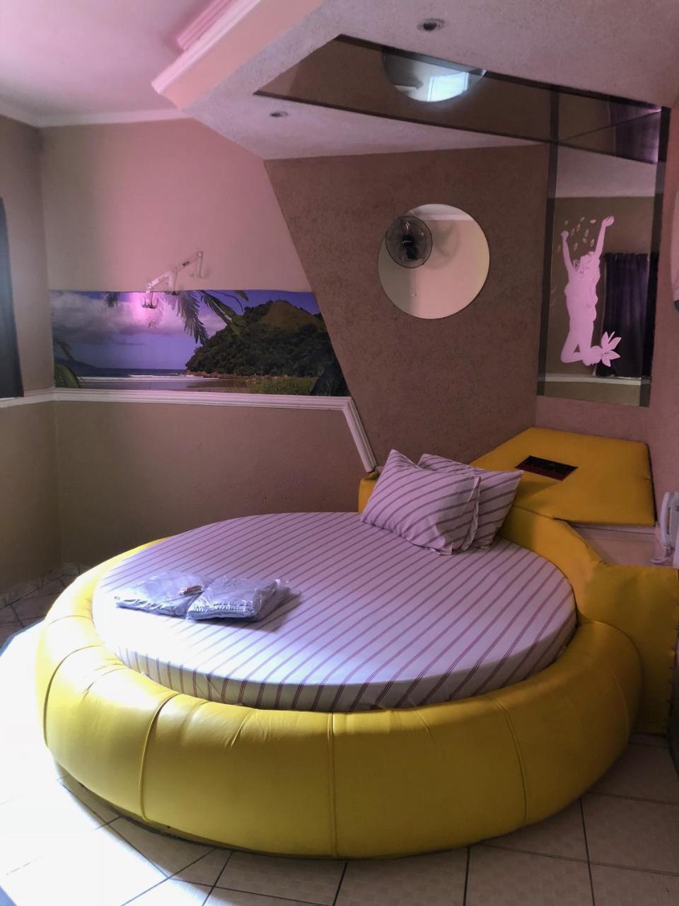 Motel Eclipse (Adults Only) Санту-Андре Экстерьер фото